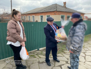 В Коммунарском поселении перед праздником посещают семьи участников СВО