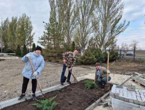 �� ���������� ����� �27 � ������� ��������� �������� 44 ������