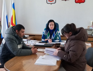 ����� ������������� ��������� ������� ������ � �������� �� �����